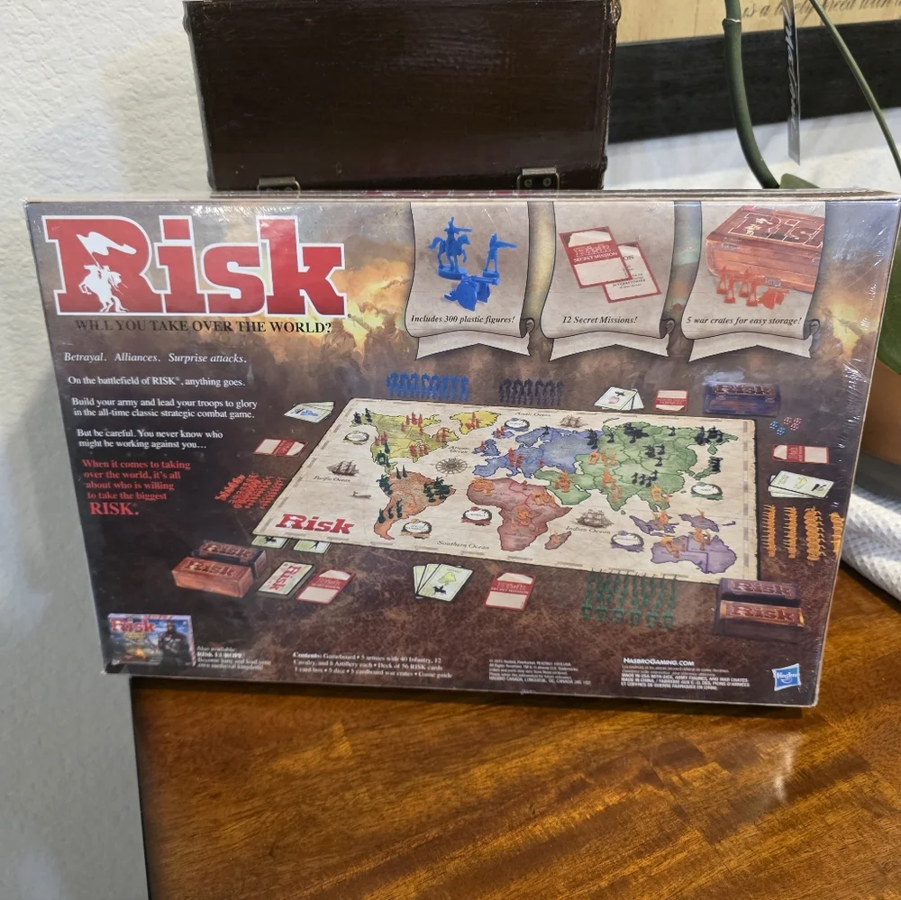 Risk‎ By Hasbro New Unopened 2015 Version